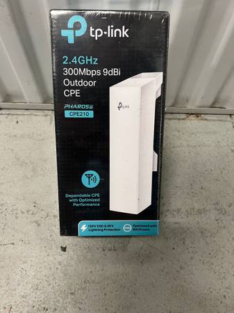 TP-Link CPE210 2.4GHz 300Mbps 9dBi Outdoor CPE - New, Sealed in Box 1