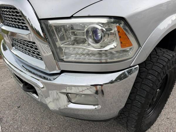 2015 RAM 2500 Crew Cab - Photo 15