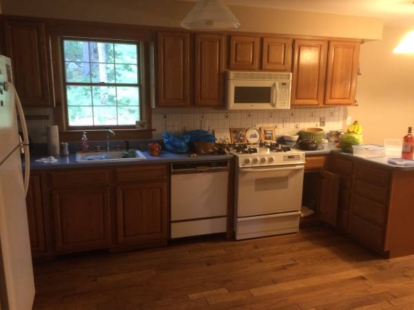$2,000 / 3br - 2400ft2 - 3 br/2 ba cape for long term rental (Tuftonboro)63932060905346124