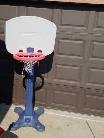 Basketball hoop 1