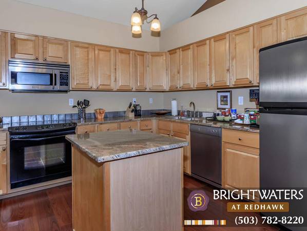 $1,895 / 2br - Relajante 2B en Portland | Cerca de la Reserva Nacional de Vida Silvestre del Río Tualatin (Tigard)63820739139587120