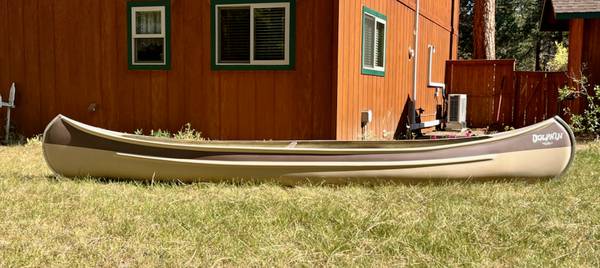 14' fiberglass freight canoe 1