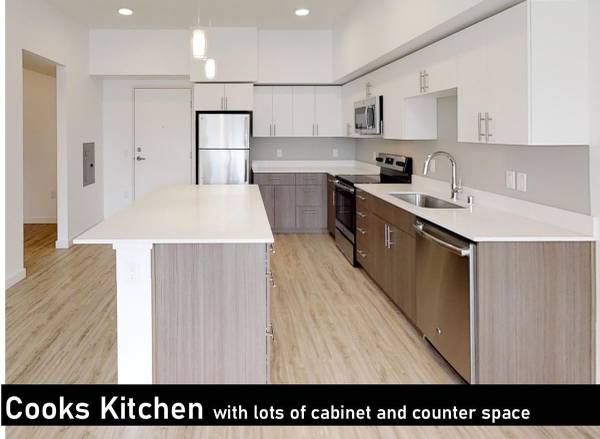 $2,688 / 1br - 871ft2 - Hidden Gem, 1 BR/1 BA with Roller Window Shades, Extra Storage, Fi (Bothell)63884889176065121