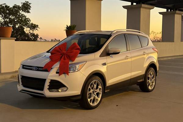 2014 FORD ESCAPE TITANIUM, ONE OWNER, CLEAN CARFAX, WELL KEPT, PANOR  1