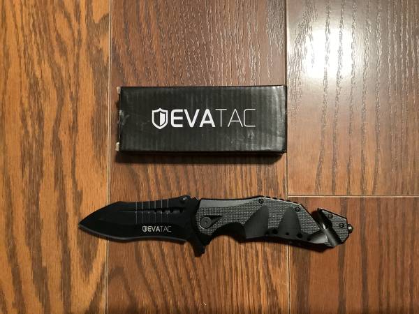 Folding survival knife 1