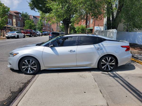 2019 NISSAN MAXIMA SV - $9,500 (Bronx)63654718258177123