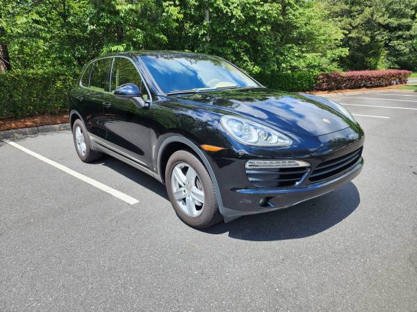 2011 Porsche Cayenne - $10,90063470581652737121