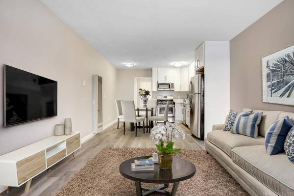 $1,462 / 460ft2 - One Month Free * Walk-in Closet * Plank Flooring * STUDIO in Reseda (Northridge Adjacent/Reseda)63701148885121122