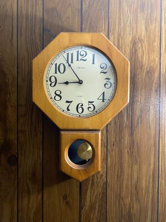 Old style clock 1