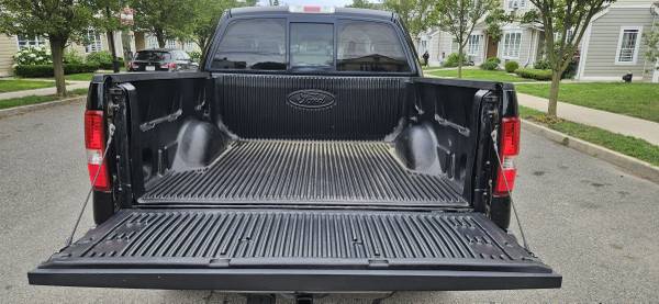 FORD F150 FX4 CREW CAB 4X4  XLT  1 OWNER NEW! PERFECT CAR FAX $7499 - $7,499 (Staten Island)63654721868929124