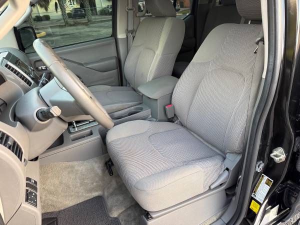 2017 Nissan FRONTIER ONE OWNER - Photo 7