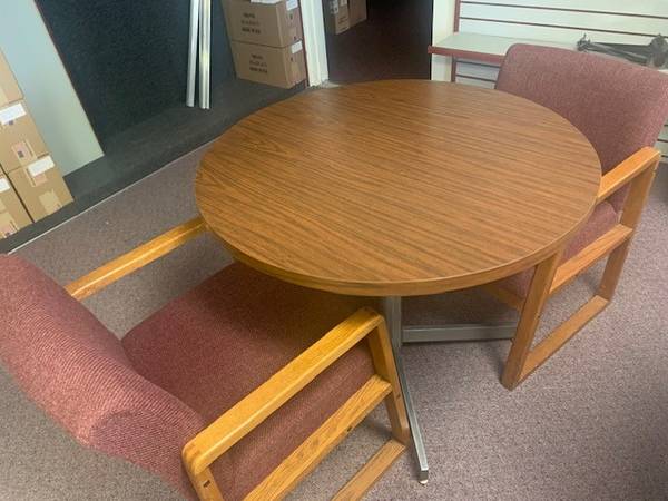 Conference Table+ 4 Chairs 1