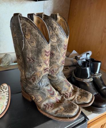Boots 1
