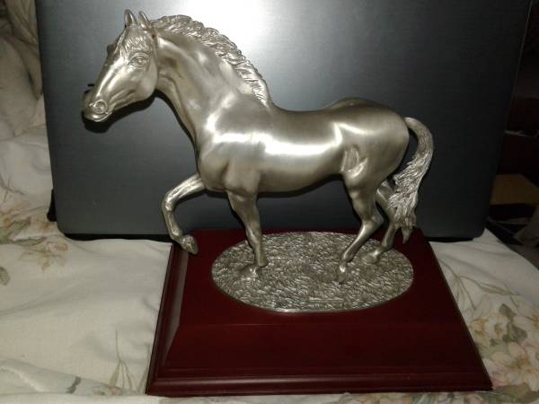 Valuable and precious Pewter collectible animal figurines 1