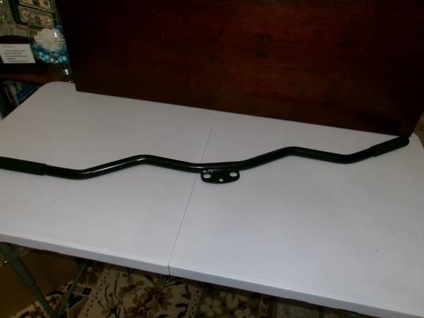 * EXERCISE BAR with rubber grips ~ 43" ~ black. 1