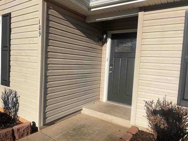 $1850.00 / 3br - 1348ft2 - Charming 3BR/2BA Single Family Home in Greenville, SC - Available 10/263783789193217122
