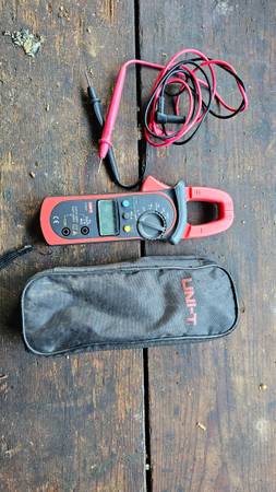 Multimeter Bundle – Clamp Meter + 2 Digital Meters (UNI-T & Mastech) 1