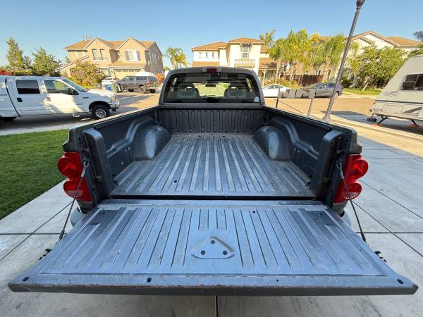 2005 dodge Dakota 4x4 - $4,000 (brentwood / oakley)63470418362115124