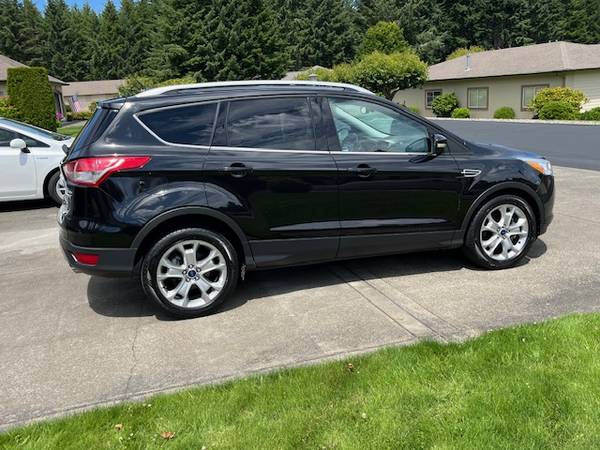 2014 Ford Escape Titanium FWD 1.6 EcoBoost - LOW MILES - $9,000 (Shelton)63654705558147120