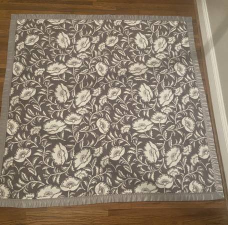 Fleece Throw Blanket $15 1