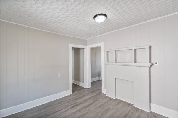 $139,900 / 3br - 120 E. Oak Street (Scottsville)63612022587139123