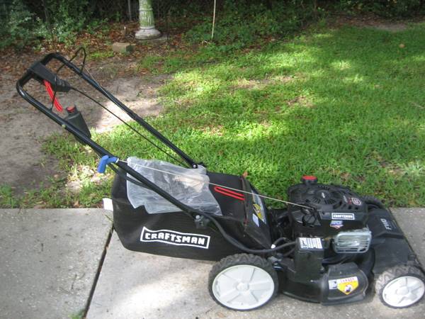self proppled (Pensacola)62925992816899122