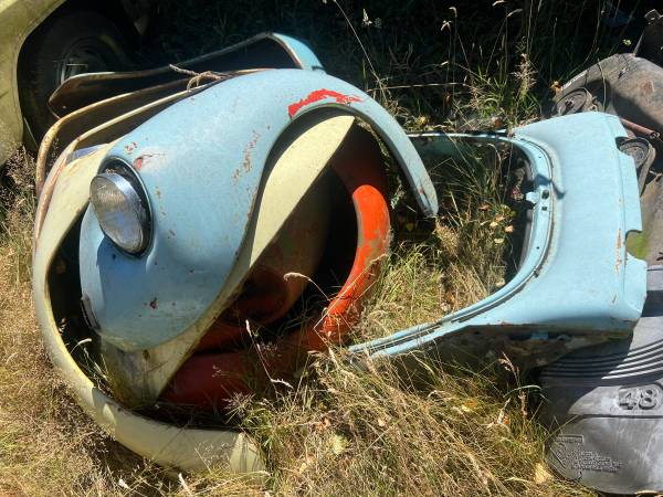 Aircooled VW Bug Beetle Fenders and Rear Apron 1
