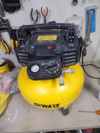 DeWalt pancake compressor 1