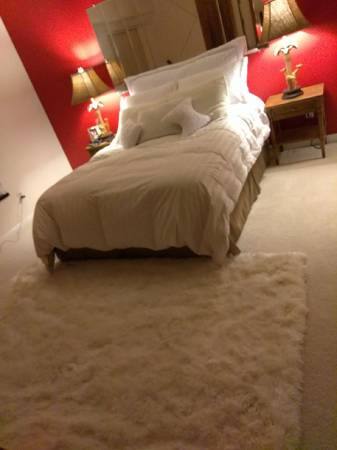 $1,250 / 4br - ***Master Bedroom Available in a Great Home in DUTCH HOLLOW (Modesto) (North Modesto)63654930420867121