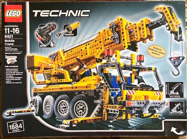 LEGO Mobile Crane Technic Kit 8421 (unopened) 1