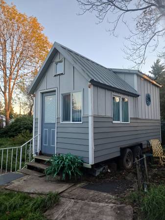 $1,150 / 1br - 160ft2 - Tiny House in an Urban EcoVillage (Lents)63867270023809120