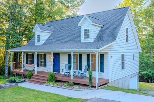 $2,200 / 3br - 1873ft2 - Spruce Pine: Adorable clean and spacious hilltop house for rent64029205273345120
