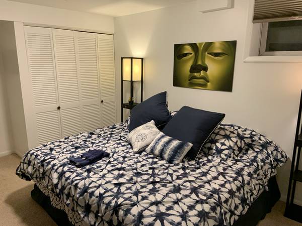 $1500.00 / 1br - 150ft2 - Private bedroom in single family home with beautiful landscaping and p63916757795587123