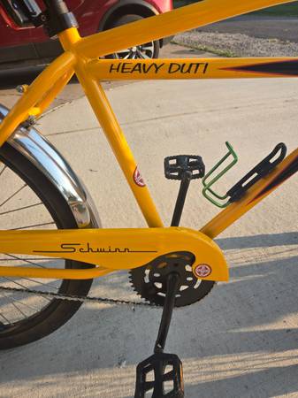 シュウイン　schwinn HEAVY DUTY イエロー 26インチ SCHWINN（シュウィン） HEAVY DUTI （ヘヴィーデューティー