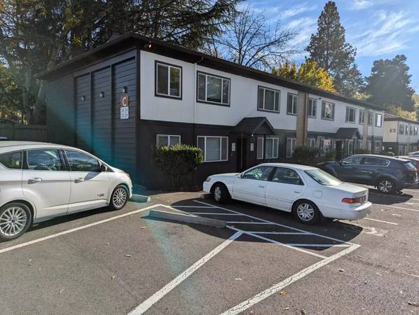 $1,300 / 1br - 600ft2 - The lifestyle you've been dreaming of: Explore our 1 BR. (Portland)63914738282755123