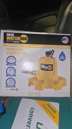 1/6 HP WaterBUG Submersible Utility Pump with Multi-Flo Technology 1