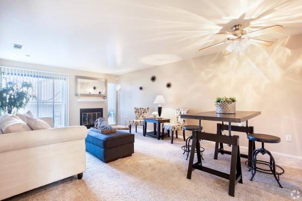 $1,838 / 2br - 870ft2 - ¡Date prisa! ¡Gratis mudanza en septiembre + tarifas con descuento especial! (pittsburg / antioch)63880247066625121