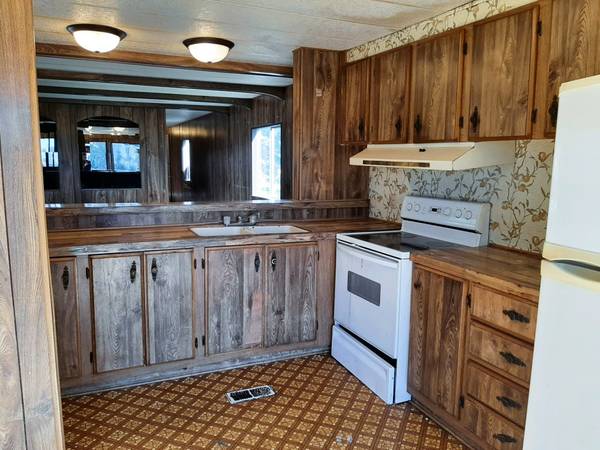 $249,000 / 1br - 924ft2 - Really good deal on a nice little home on 1.71 acres in Prineville (Prineville)63839292064001123