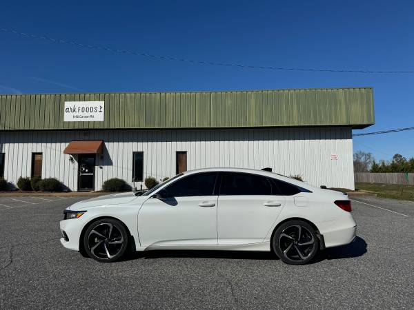 2022 Honda accord sport 33k - $18,900 (Spartanburg SC)63499881178755123