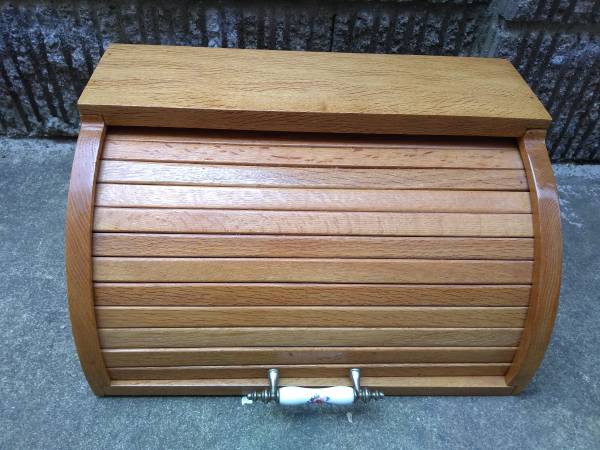 Solid Wood Table Top Bread Box/Storage Box with Sliding Door 1