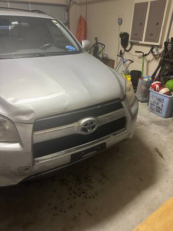 2010 Toyota Rav 4 - $3000 (Tampa)63443176712705121