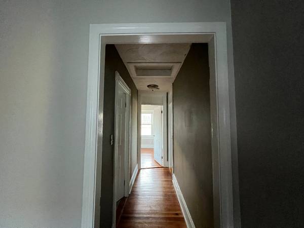 $1900.00 / 2br - 1000ft2 - Charming 2 Bed, 1 Bath Unit in Pawtucket | $1950/mo64002828405250124