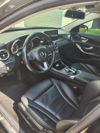2016 Mercedes C 300 - $15,000 (South Fulton)63621001782785123