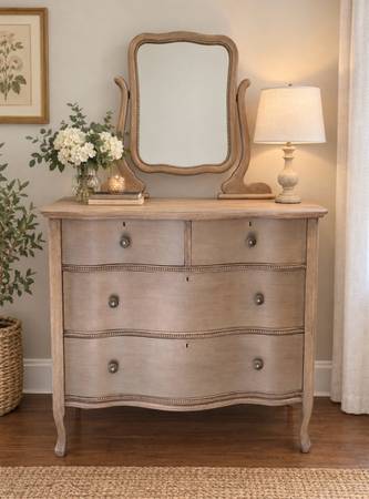 Refinished Vintage 4-Drawer Dresser with Mirror 1