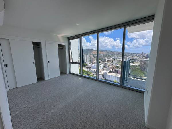 $3,650 / 1br - 606ft2 - 1/1/1 Located at THE PARK ON KEEAUMOKU (Honolulu)63939393930883124