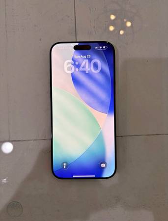 iPhone 16 Pro Max unlocked 1