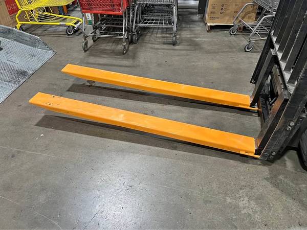 Brand NEW 2025 7ft Pallet Fork Extensions - 4,000 LBS - Cincinnati 1