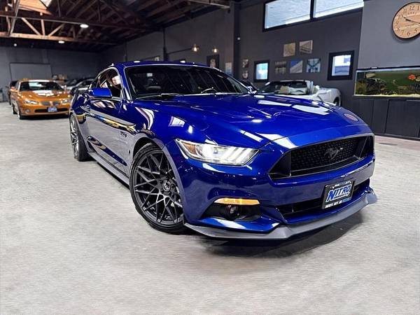 2015 Ford Mustang GT Premium Coupe 2D - $22995.0063619407527553121