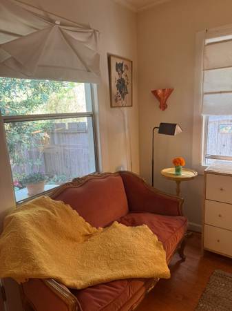 $1,250 / 1br - Lovely Room For Rent with Private Entrance (sebastopol)63664170032771121