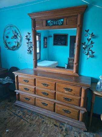 Wooden vanity 1
